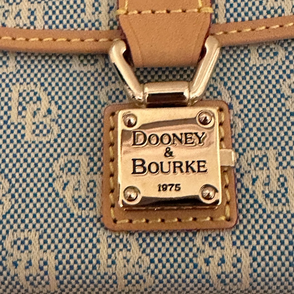 Dooney & Bourke Blue and Tan Signature Wallet - Picture 3 of 11